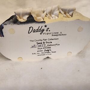 Daddy’s Figurine County Fair Tess & Tricia